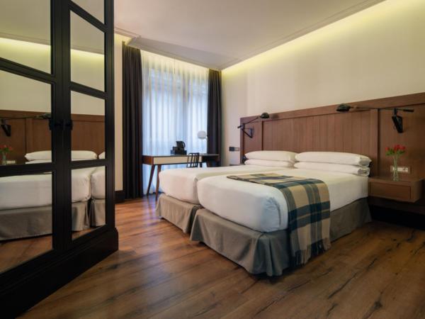 Only YOU Hotel Atocha : photo 2 de la chambre petite chambre double ou lits jumeaux