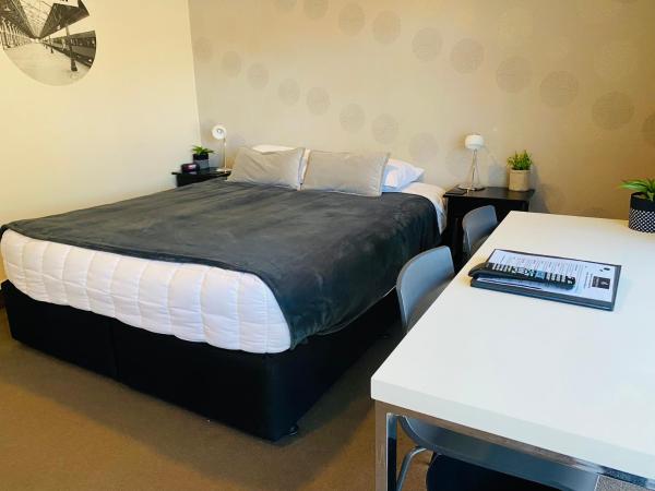 Commodore Motel : photo 7 de la chambre studio