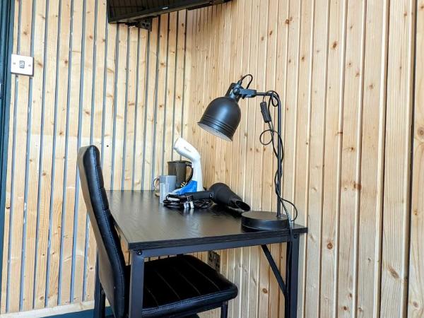 INNit Bliss : photo 2 de la chambre chambre simple avec salle de bains extérieure privative