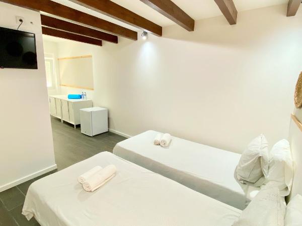 Golden Stay - B&B Experience : photo 3 de la chambre chambre double ou lits jumeaux avec salle de bains privative