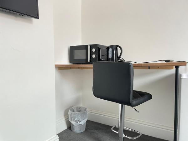 Marroway Shared House : photo 3 de la chambre chambre double avec salle de bains commune