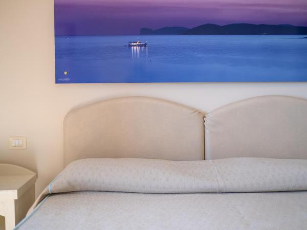 Hotel Punta Negra : photo 3 de la chambre chambre flexible