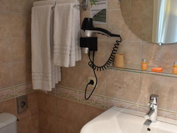 Hôtel Orange Marine : photo 4 de la chambre chambre double côté patio