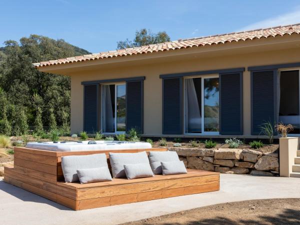 Hôtel Les Lentisques : photo 1 de la chambre villa 3 chambres