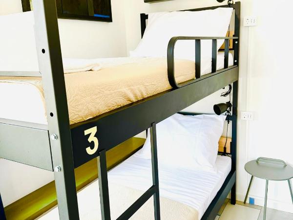 HOSTEL ART & JOY : photo 10 de la chambre lit dans dortoir 6 lits