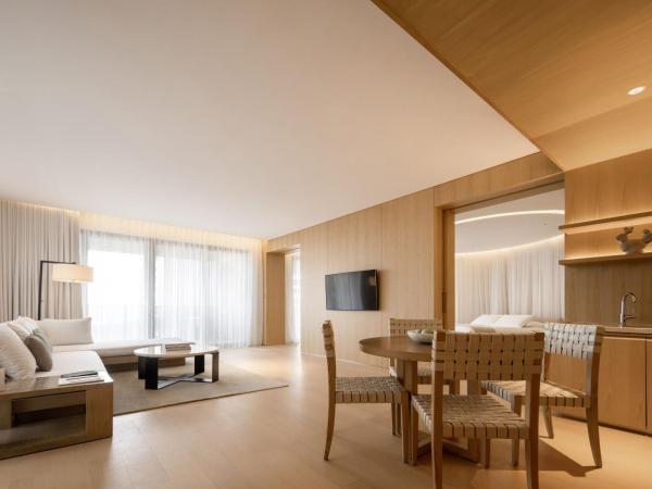 The Sanya EDITION : photo 3 de la chambre suite loft - côté océan