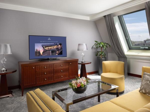 Hilton Prague Old Town : photo 2 de la chambre king governor suite