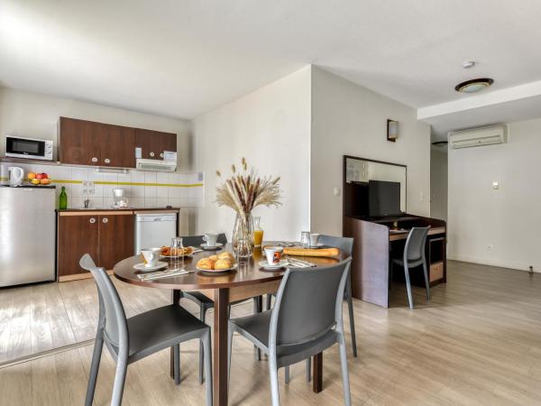 Zenitude Hôtel-Résidences Béziers Centre : photo 9 de la chambre appartement 2 chambres