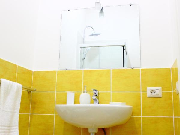 Palazzo San Vincenzo : photo 4 de la chambre petite chambre double