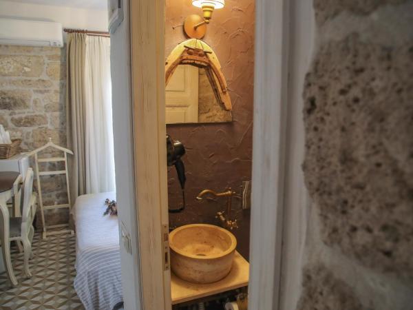 Filizce Alaçatı : photo 3 de la chambre chambre deluxe