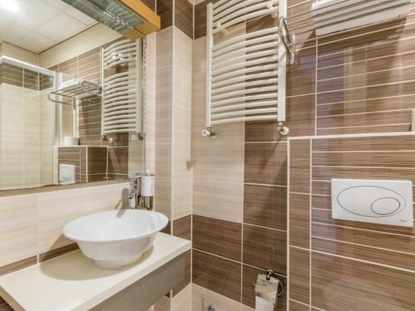 Hotel Port : photo 7 de la chambre chambre double avec balcon