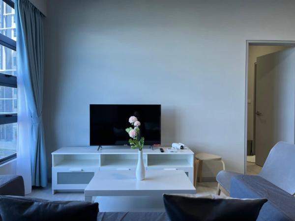 Jesselton Quay Kota kinabalu Seaview : photo 4 de la chambre two-bedroom deluxe apartment with ocean view