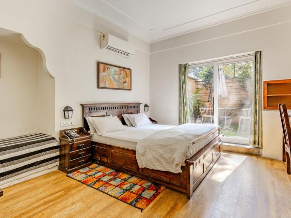 Cp Villa - Rooms with Patio : photo 1 de la chambre chambre double avec patio