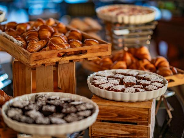 Grand Hotel Prague Towers - Czech Leading Hotels : photo 1 de la chambre chambre supérieure