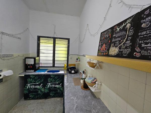 Sunny Day Hostel : photo 7 de la chambre chambre double avec salle de bains privative