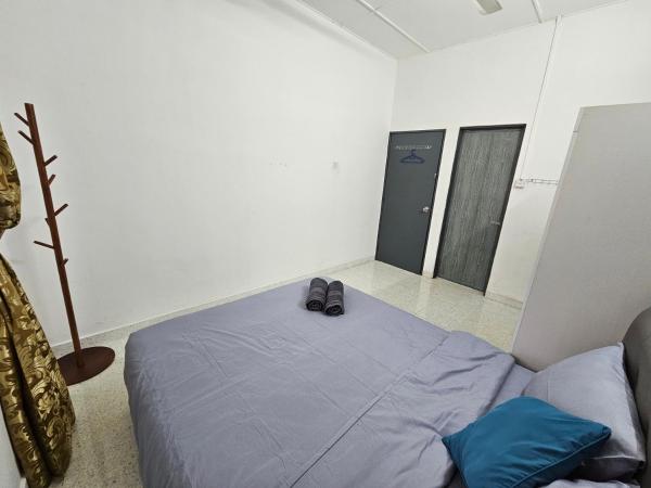 Sunny Day Hostel : photo 4 de la chambre chambre double avec salle de bains privative