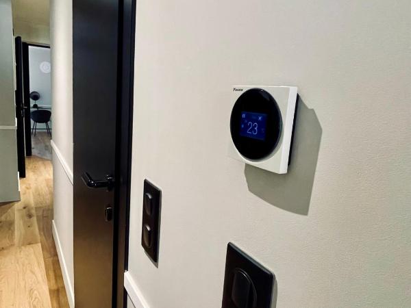 Alfred Suites - Appart's Hôtel - Dijon - Centre Historique : photo 9 de la chambre appartement supérieur