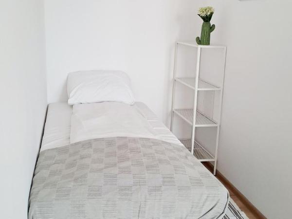 Hostel Królewska : photo 5 de la chambre studio