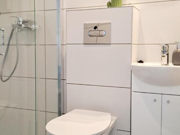 Hostel Królewska : photo 6 de la chambre studio