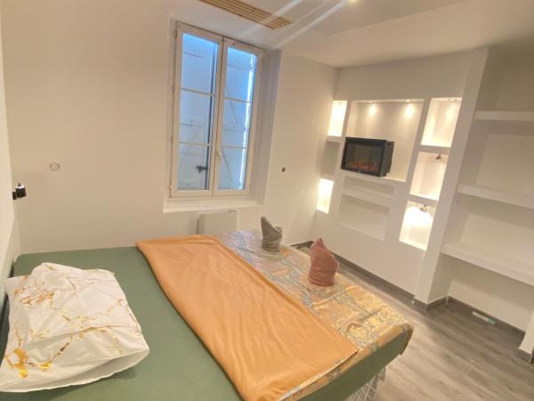 Chambre spacieuse élégante : photo 1 de la chambre chambre triple - vue sur jardin