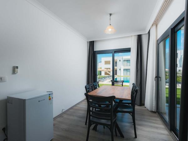 Ben Houses Family : photo 4 de la chambre suite familiale