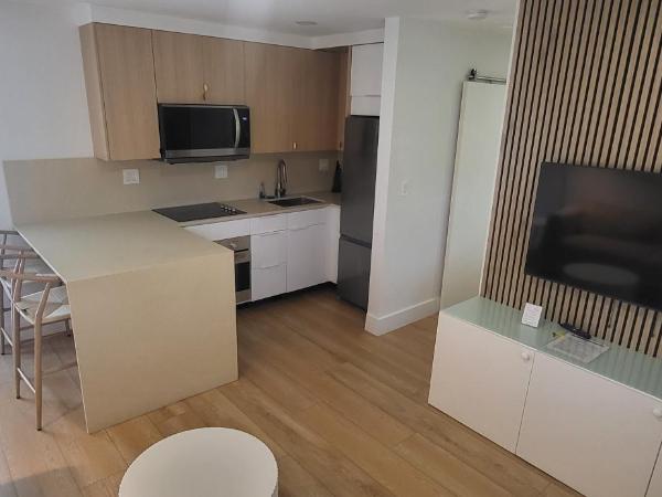 Green Island Inn : photo 2 de la chambre suite - vue sur piscine