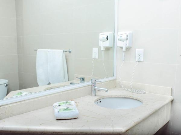 Hotel Borda Cuernavaca : photo 4 de la chambre suite quadruple standard