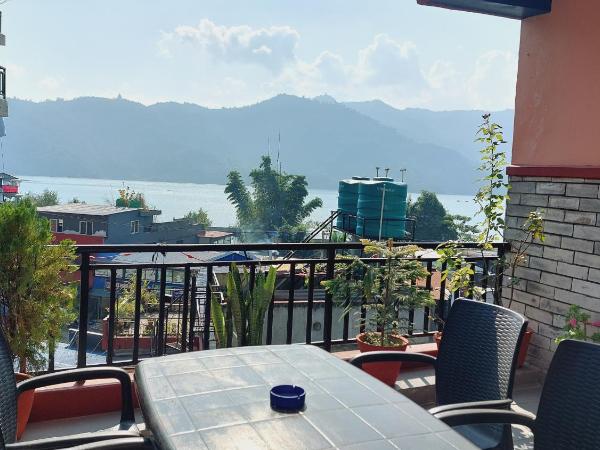 Golden Lake : photo 2 de la chambre chambre triple - vue sur lac