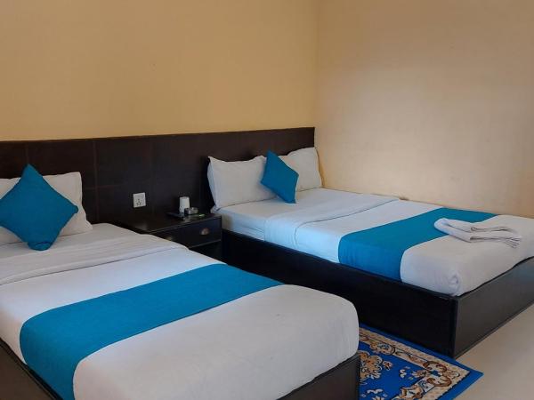 Golden Lake : photo 5 de la chambre chambre double avec balcon (2 adultes + 1 enfant)