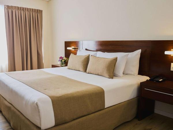 Dazzler by Wyndham Buenos Aires San Martin : photo 1 de la chambre chambre lit queen-size accessible aux personnes à mobilité réduite - non-fumeurs