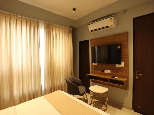 Hotel Trinay : photo 5 de la chambre chambre familiale