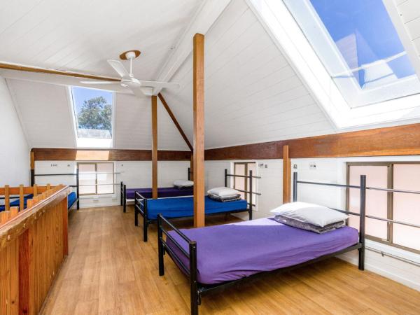 Aquarius Backpackers Resort : photo 1 de la chambre bed in 12-bed mixed dormitory room (age 18 - 35 years only)