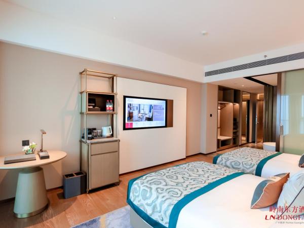 LN Dongfang Hotel Pazhou-Free Shuttle Buses and Registration Counter for Purchasing Agents during the Canton Fair : photo 6 de la chambre chambre lits jumeaux supérieure