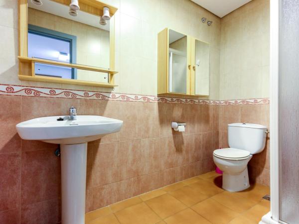 Residencia Universitaria Aula Rector : photo 5 de la chambre chambre lits jumeaux