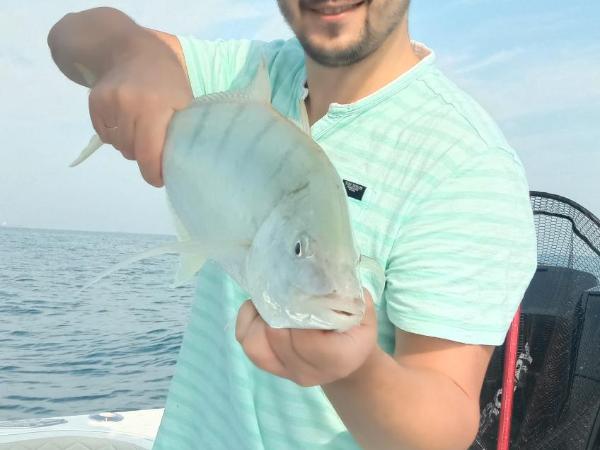 Dubai fishing trip 5 hours : photo 1 de la chambre mobile home