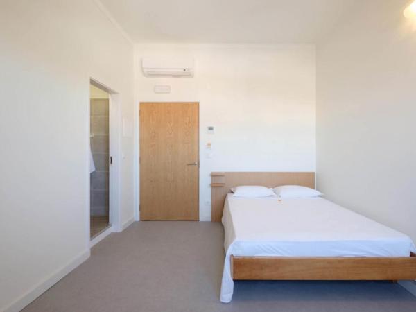 StudentVille Academia : photo 7 de la chambre chambre double avec salle de bains privative