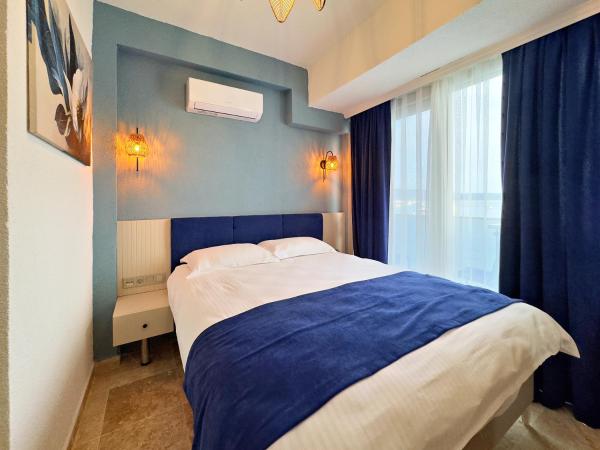 Nese Pension : photo 3 de la chambre chambre double avec balcon - vue sur mer