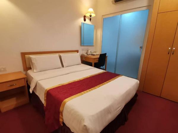 GRAND EASTERN HOTEL SDN BHD : photo 4 de la chambre chambre lit queen-size deluxe