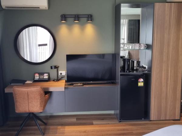 Madison Tower Mill Hotel : photo 10 de la chambre chambre lit king-size standard