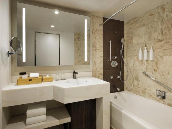 Courtyard by Marriott Tokyo Ginza Hotel : photo 2 de la chambre chambre lit king-size premium