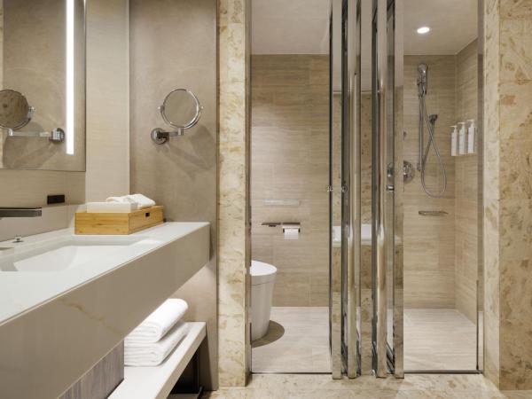 Courtyard by Marriott Tokyo Ginza Hotel : photo 2 de la chambre studio premium avec lit king-size