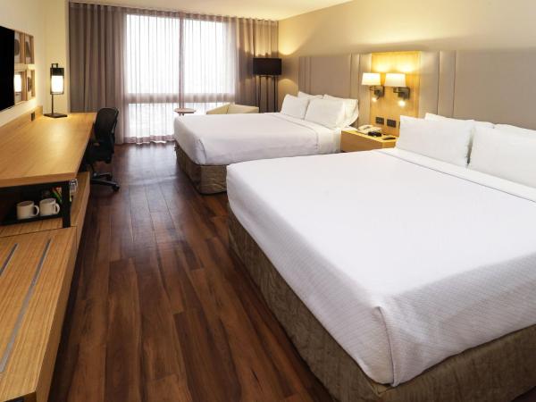 Crowne Plaza Hotel Monterrey, an IHG Hotel : photo 2 de la chambre chambre standard avec 2 lits queen-size