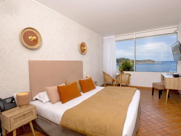 Le Saint Erasme, Hotel Eco Friendly : photo 1 de la chambre suite triple - vue sur mer