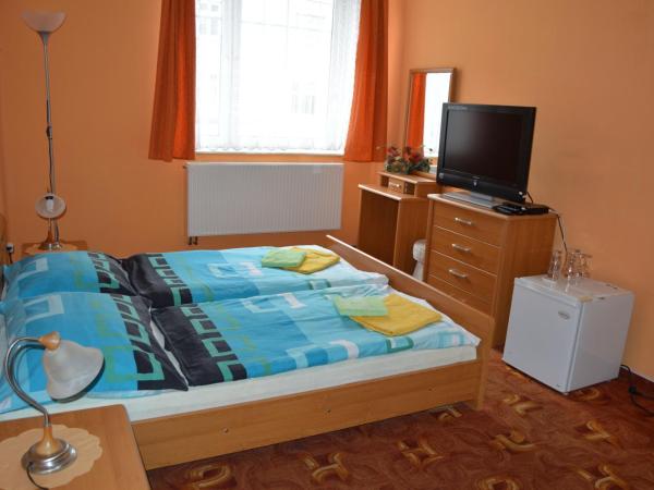 Hotel Paradise : photo 6 de la chambre chambre double