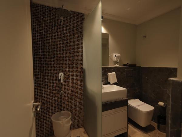 Phoenix - Unmatched Comfort : photo 5 de la chambre chambre familiale