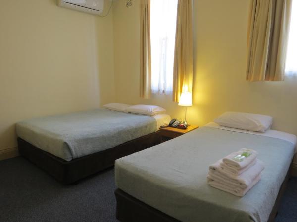 Criterion Hotel Perth : photo 5 de la chambre chambre triple standard