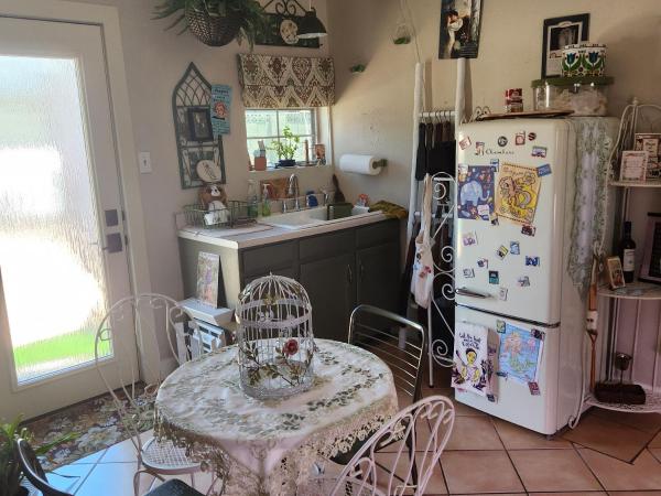 The Disciplinarium at Ironwood Terrace : photo 7 de la chambre appartement - vue sur piscine 