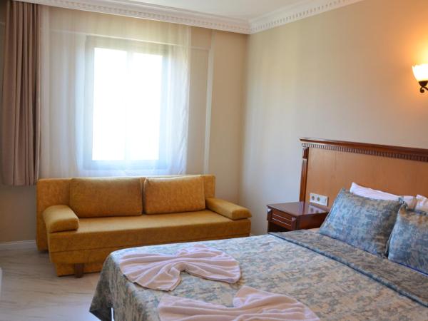 Rosy Suites Hotel : photo 1 de la chambre suite - vue sur jardin