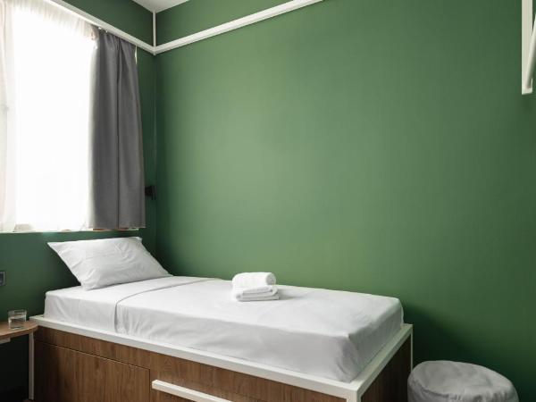 Zeus is Loose : photo 4 de la chambre chambre lits jumeaux