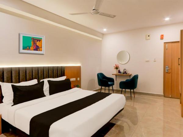 Townhouse 1357 Hotel Lotus Grand : photo 2 de la chambre chambre triple classique